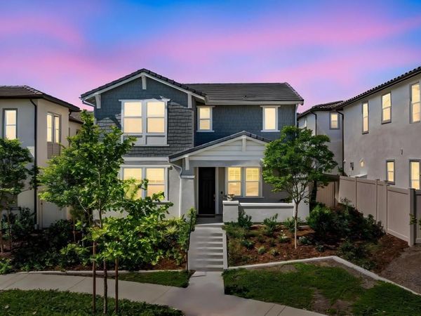 105 S Nevada Ave., Ventura, CA 93004