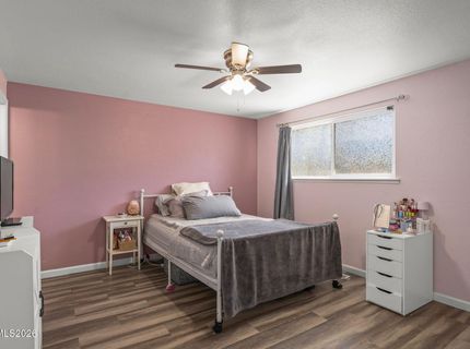 6850 Peppermint Drive, Reno, NV 89506 Photo