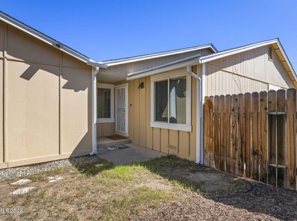 6850 Peppermint Drive, Reno, NV 89506 Photo
