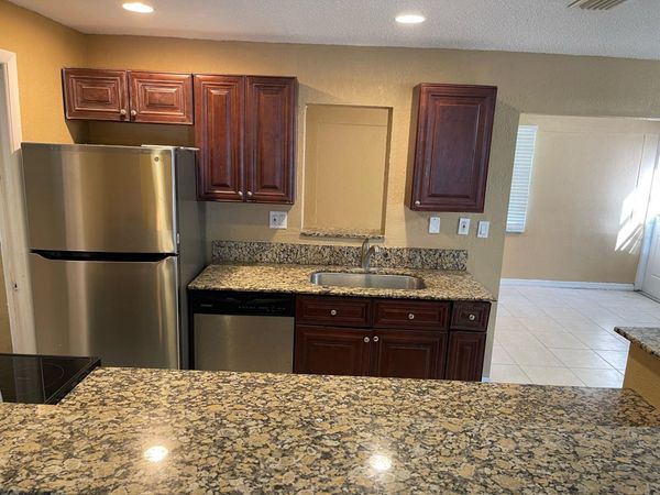 1650 W 12th Court, West Palm Beach, FL 33404