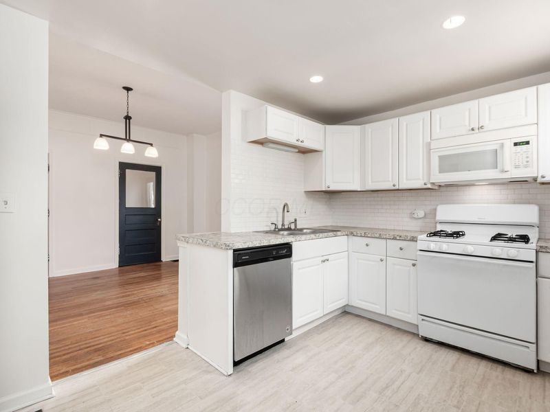 219 N State Street, Westerville, OH 43081 Photo 13