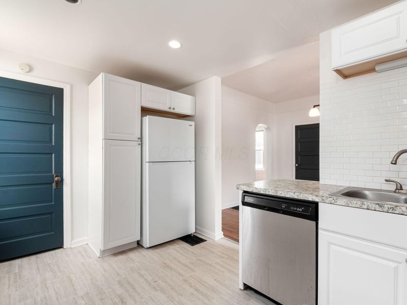 219 N State Street, Westerville, OH 43081 Photo 17