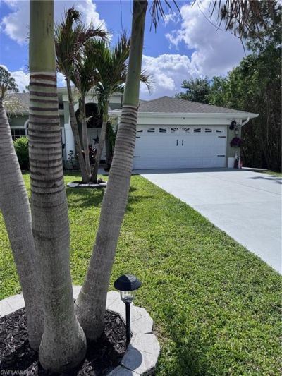 771 Halsey Ave , Lehigh Acres, FL 33974 Photo