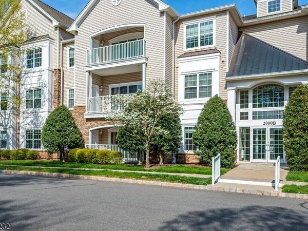 2108 Conrad Way, Franklin, NJ 08873