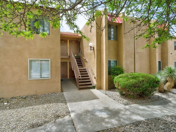 911 Country Club Drive SE, Unit APT E, Rio Rancho, NM 87124