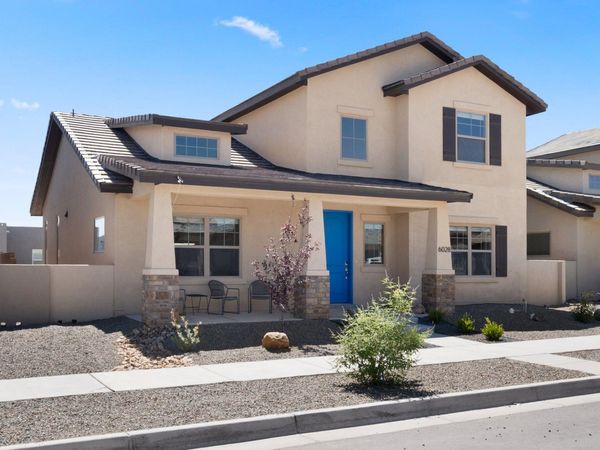 6028 NAUMAN Drive SE, Albuquerque, NM 87106