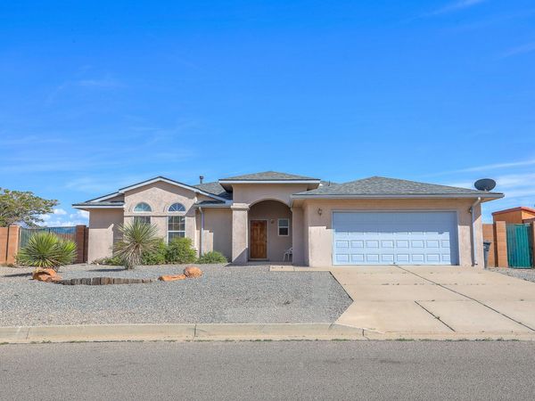 1708 Regency Park Road SE, Rio Rancho, NM 87124