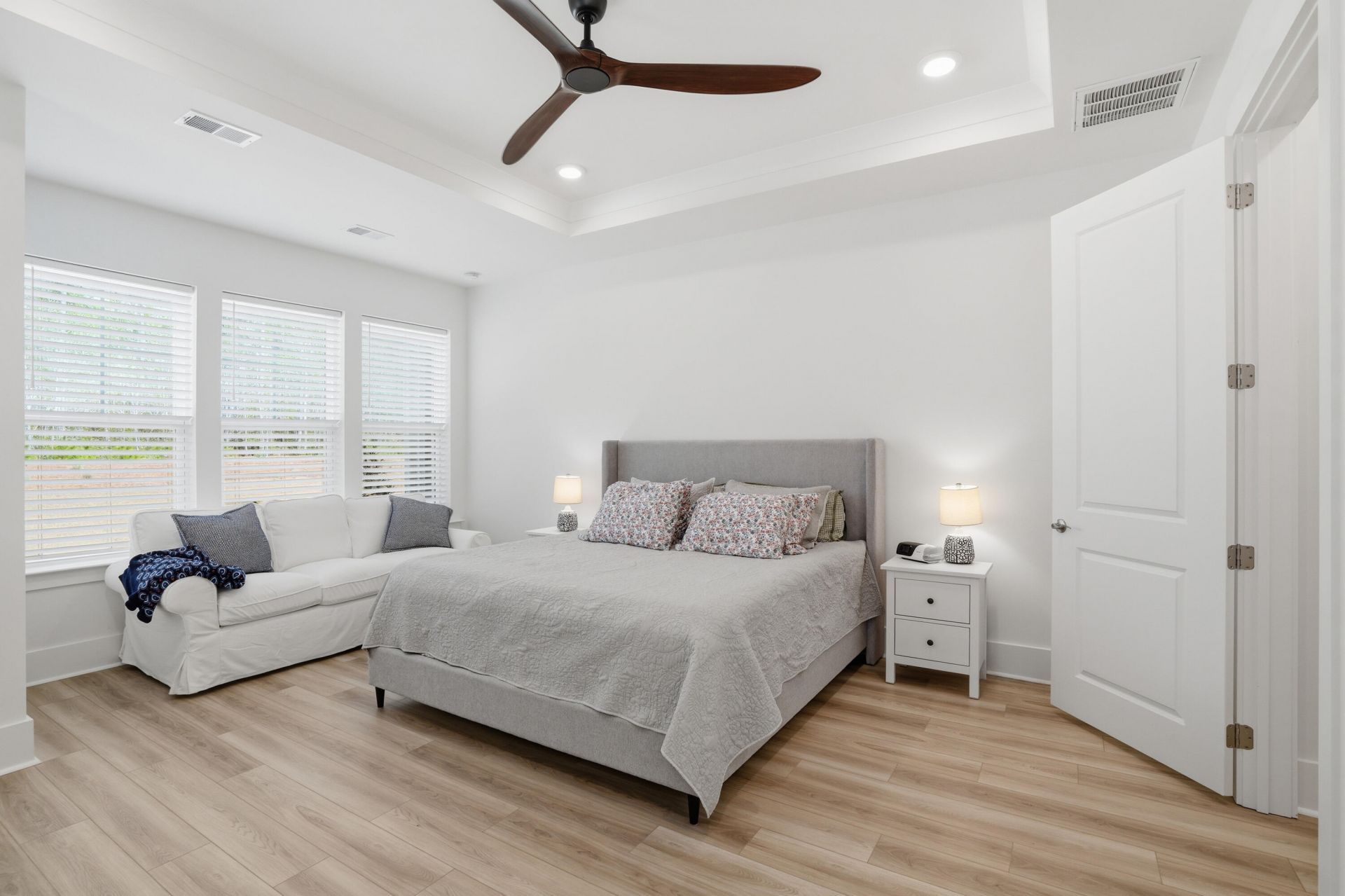 128 Summerwind Drive Photo 21