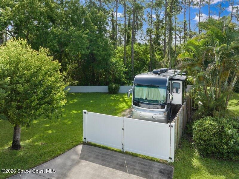 578 Lake Ashley Circle, West Melbourne, FL 32904 Photo