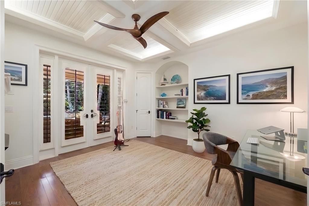 3310 Crayton Rd , Naples, FL 34103 Photo