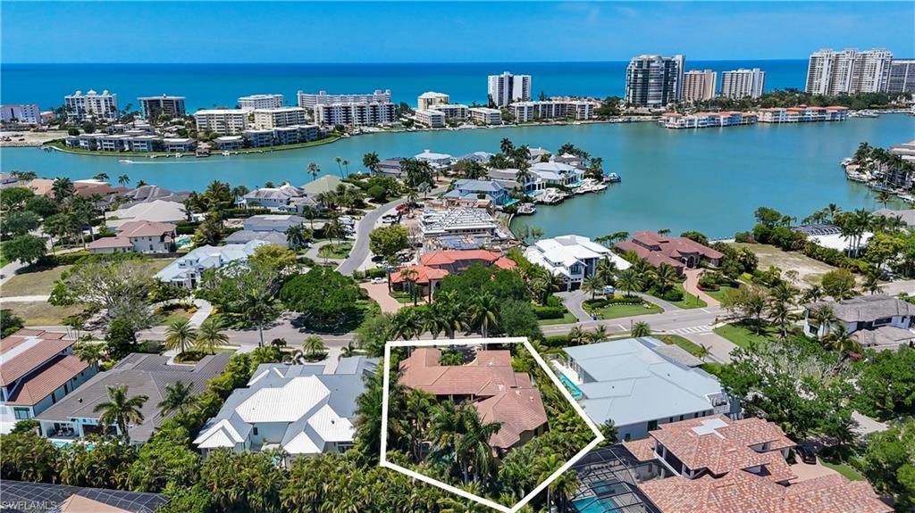 3310 Crayton Rd , Naples, FL 34103 Photo