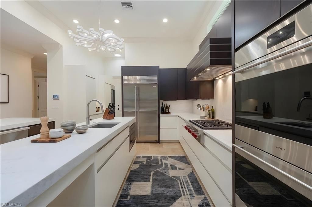 3310 Crayton Rd , Naples, FL 34103 Photo