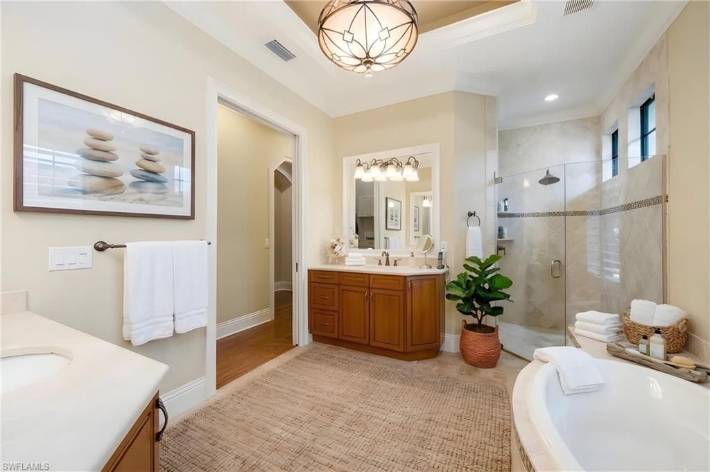 3310 Crayton Rd , Naples, FL 34103 Photo