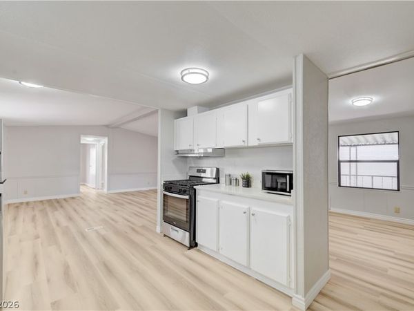 3132 Gavilan Lane, Las Vegas, NV 89122