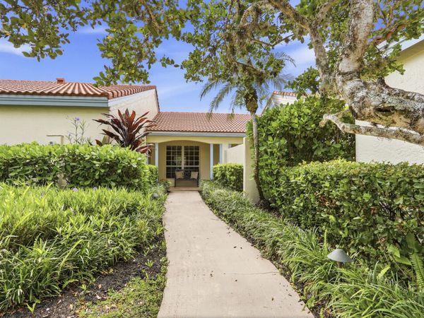 2465 Vista Del Prado Drive, Wellington, FL 33414