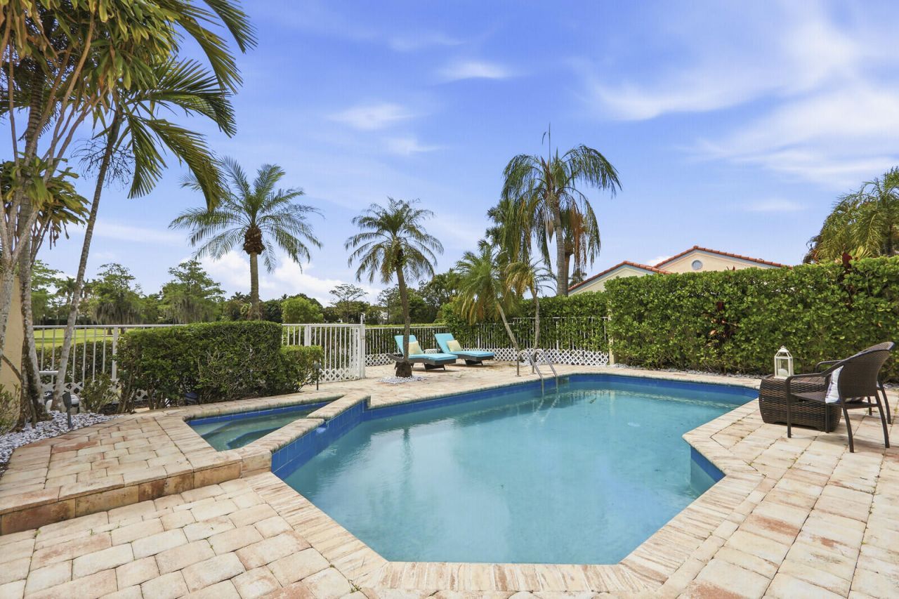 2465 Vista Del Prado Drive, Wellington, FL 33414 Photo