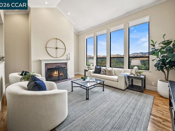 172 Rudgear Dr, Walnut Creek, CA 94596