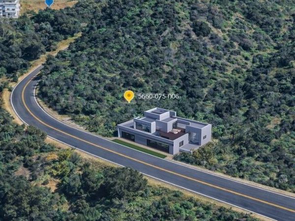 56606 Greenwich Rd, Glendale, CA 91206