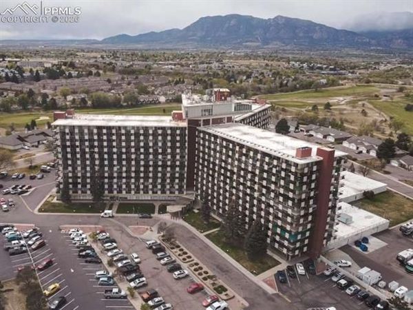 411 Lakewood Circle, Unit B1112, Colorado Springs, CO 80910