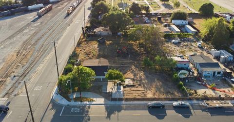 696 Pedersen Rd, Oakdale, CA 95361 Photo