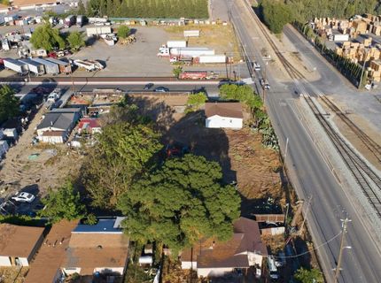 696 Pedersen Rd, Oakdale, CA 95361 Photo