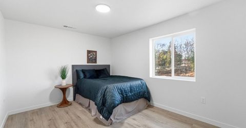 696 Pedersen Rd, Oakdale, CA 95361 Photo