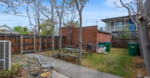 820 W 1st Street, Reno, NV 89503 Photo