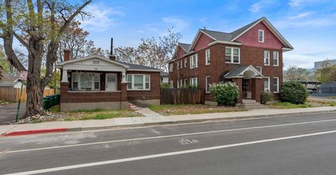 820 W 1st Street, Reno, NV 89503 Photo