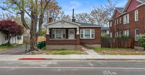 820 W 1st Street, Reno, NV 89503 Photo