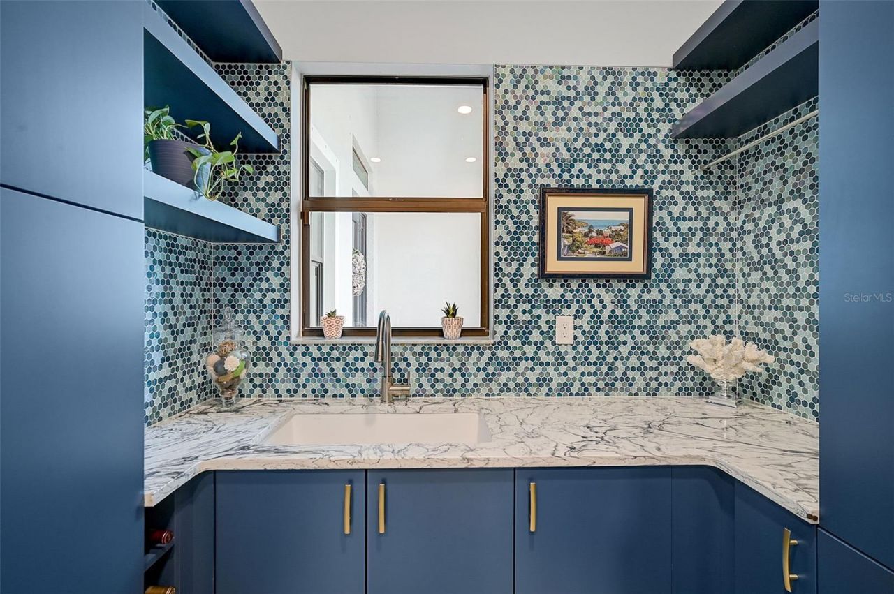 4940 Surfside Circle , Bradenton, FL 34211 Photo