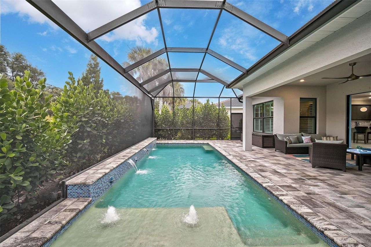 4940 Surfside Circle , Bradenton, FL 34211 Photo