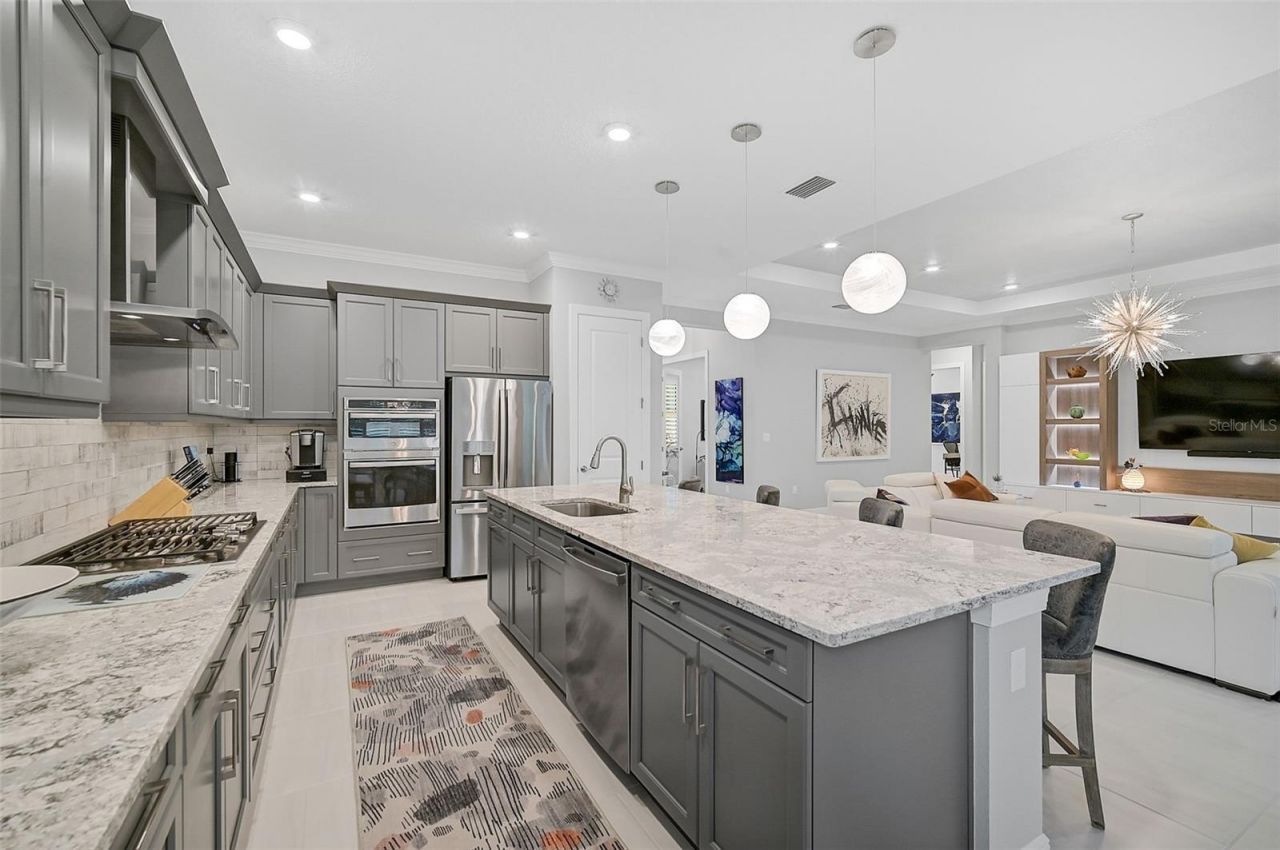 4940 Surfside Circle , Bradenton, FL 34211 Photo