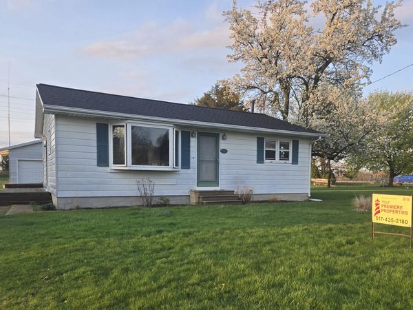 280 Somerset Drive, Cement City, MI 49233