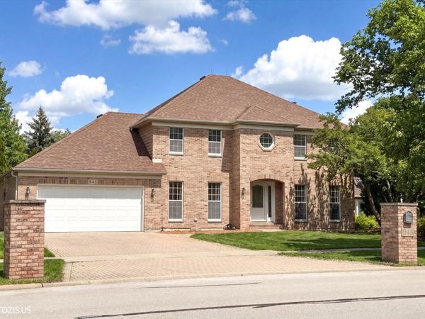 943 W Bailey Road , Naperville, IL 60565