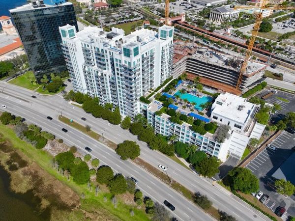 300 S Australian Avenue, Unit 322, West Palm Beach, FL 33401