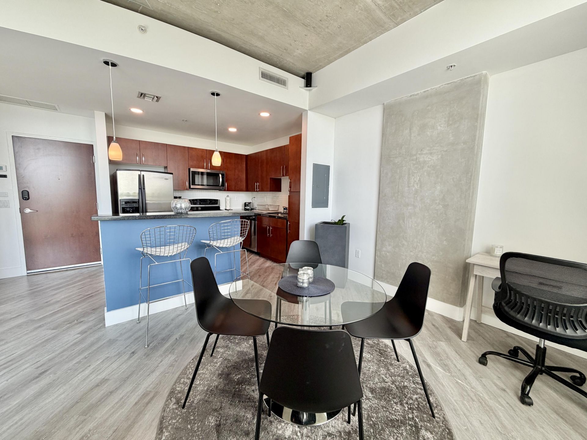 300 S Australian Avenue, Unit 322, West Palm Beach, FL 33401 Photo