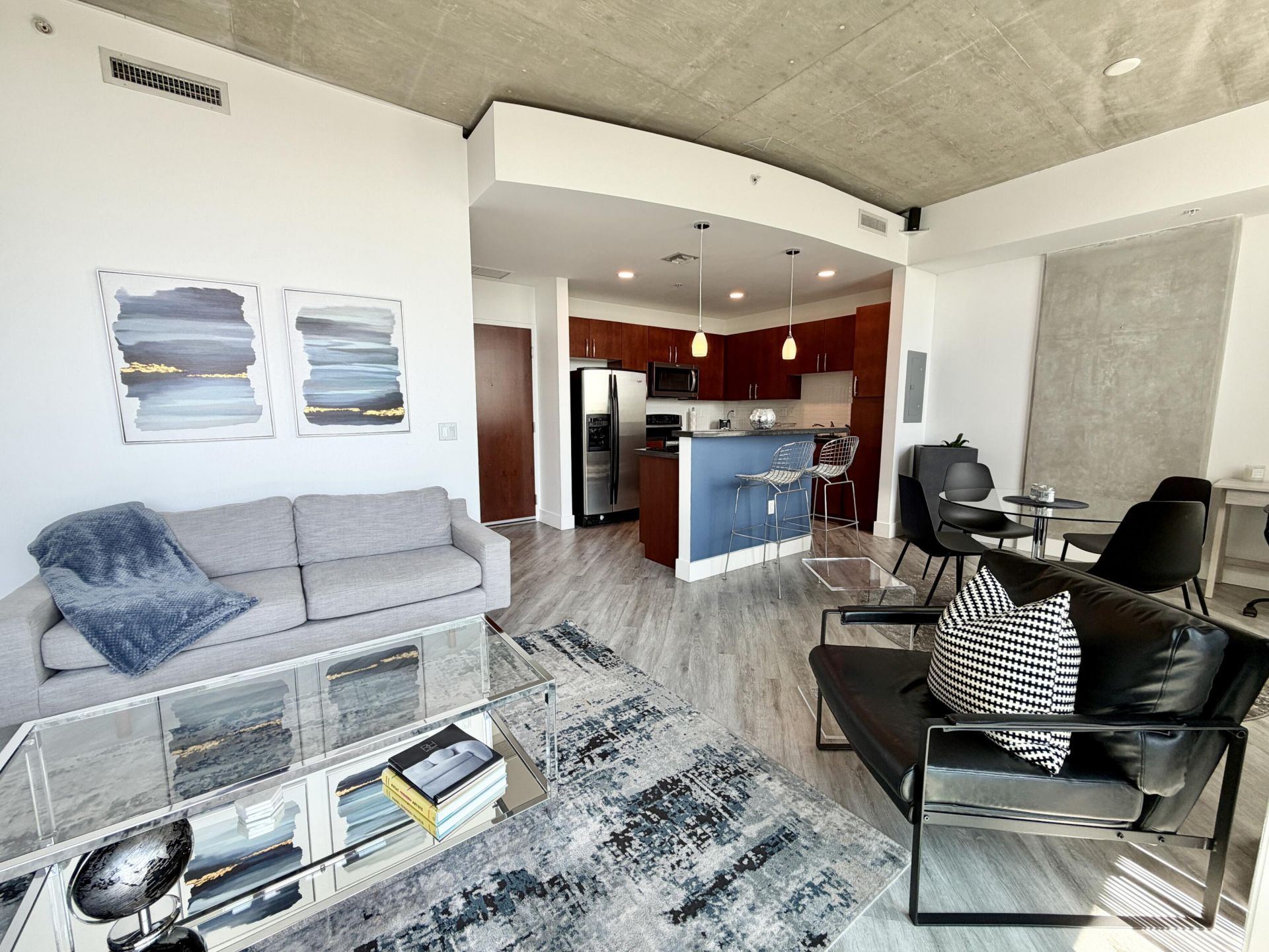 300 S Australian Avenue, Unit 322, West Palm Beach, FL 33401 Photo