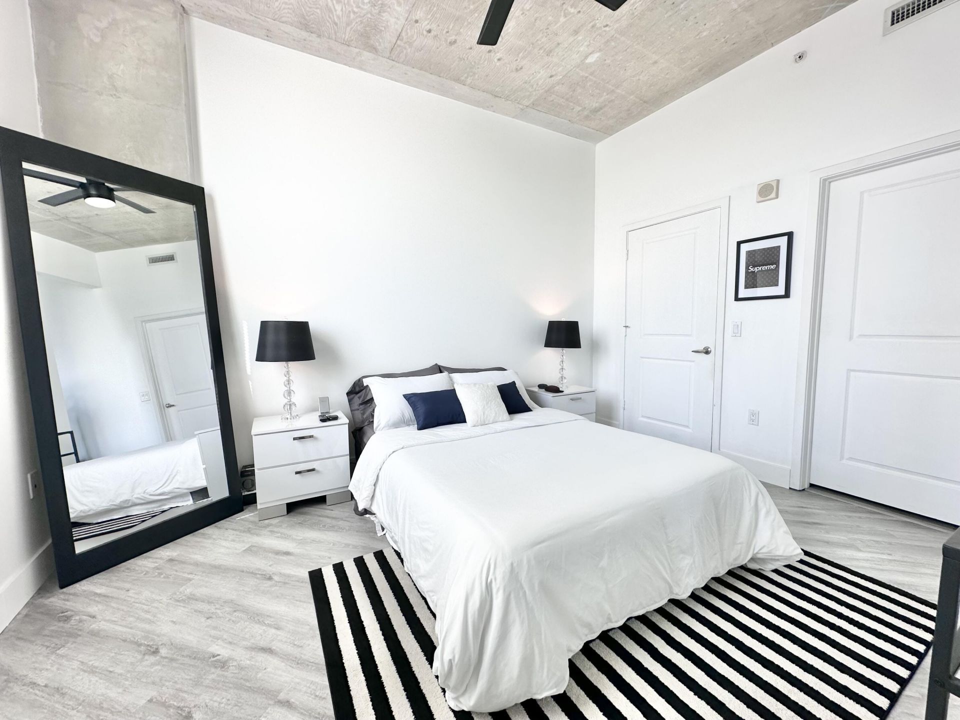 300 S Australian Avenue, Unit 322, West Palm Beach, FL 33401 Photo