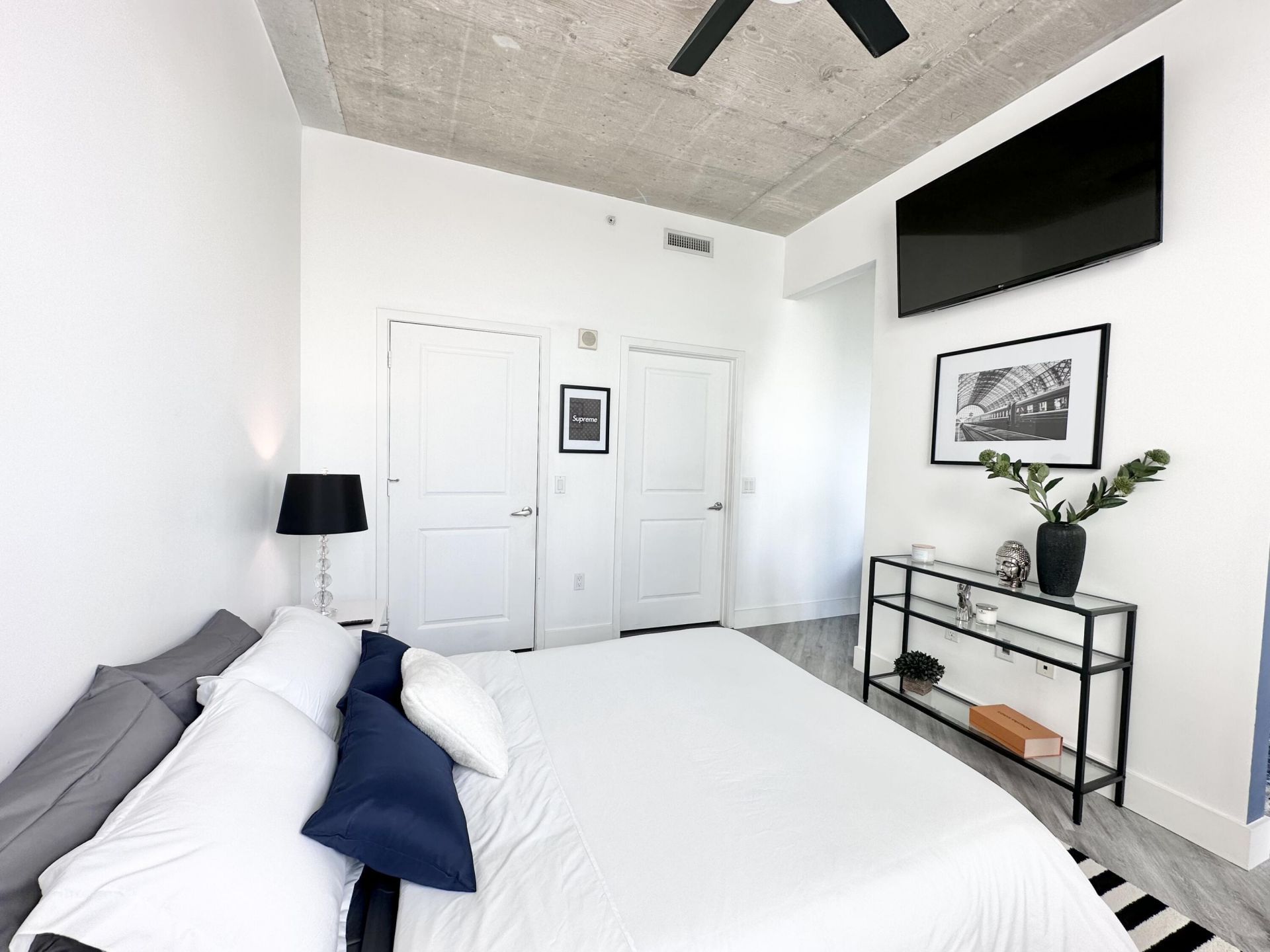 300 S Australian Avenue, Unit 322, West Palm Beach, FL 33401 Photo