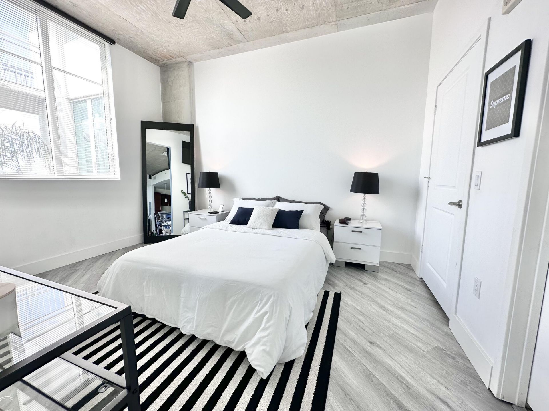 300 S Australian Avenue, Unit 322, West Palm Beach, FL 33401 Photo