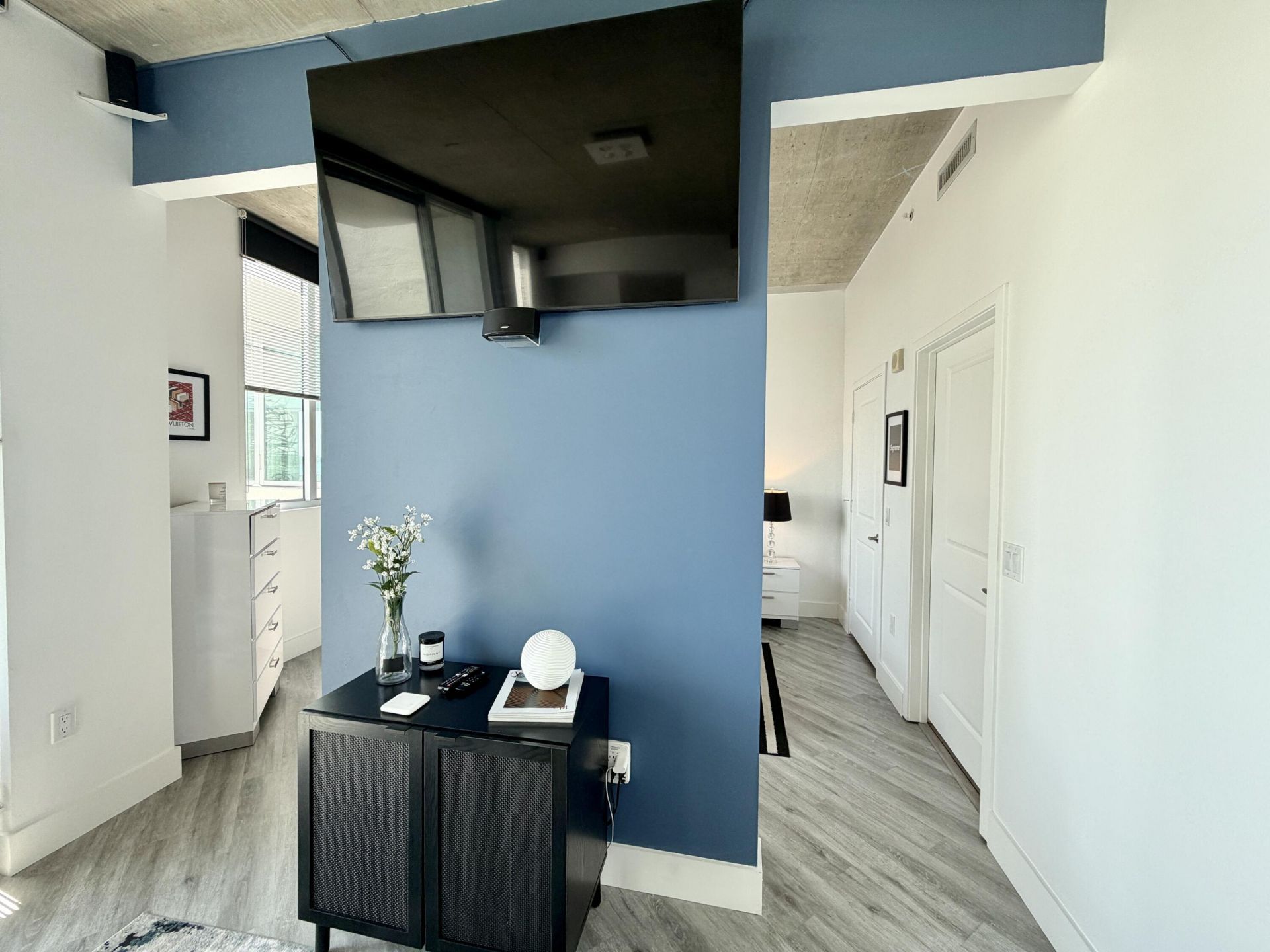 300 S Australian Avenue, Unit 322, West Palm Beach, FL 33401 Photo