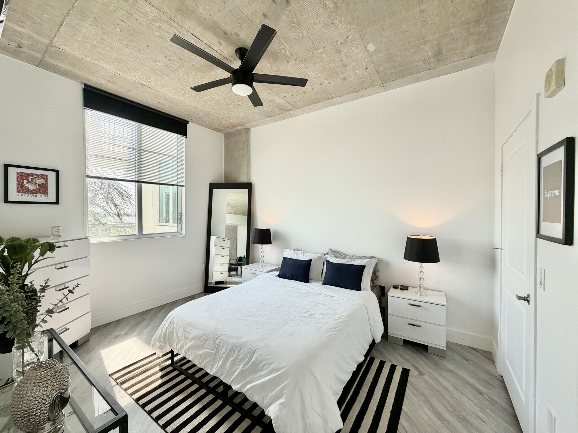 300 S Australian Avenue, Unit 322, West Palm Beach, FL 33401 Photo