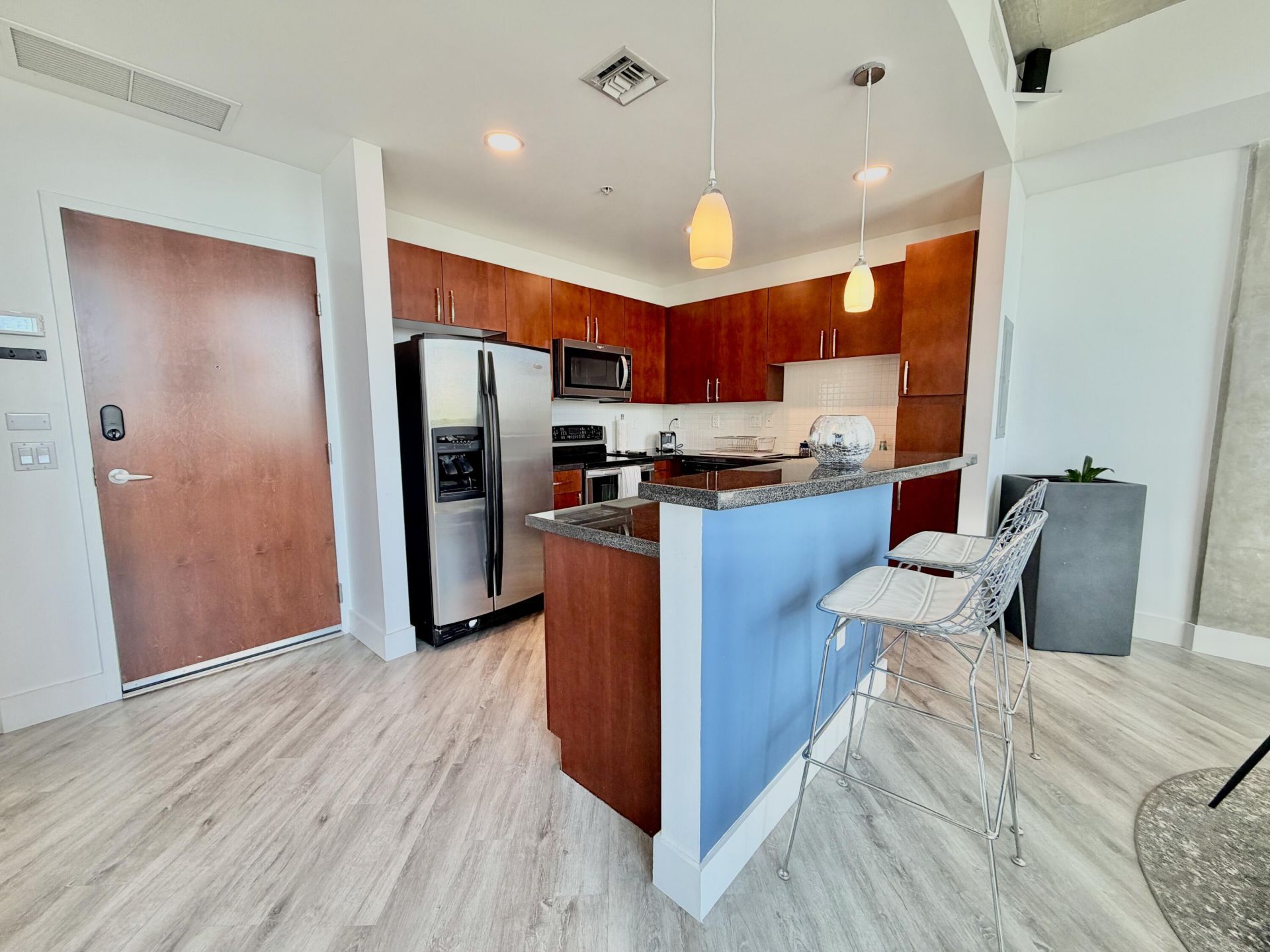 300 S Australian Avenue, Unit 322, West Palm Beach, FL 33401 Photo