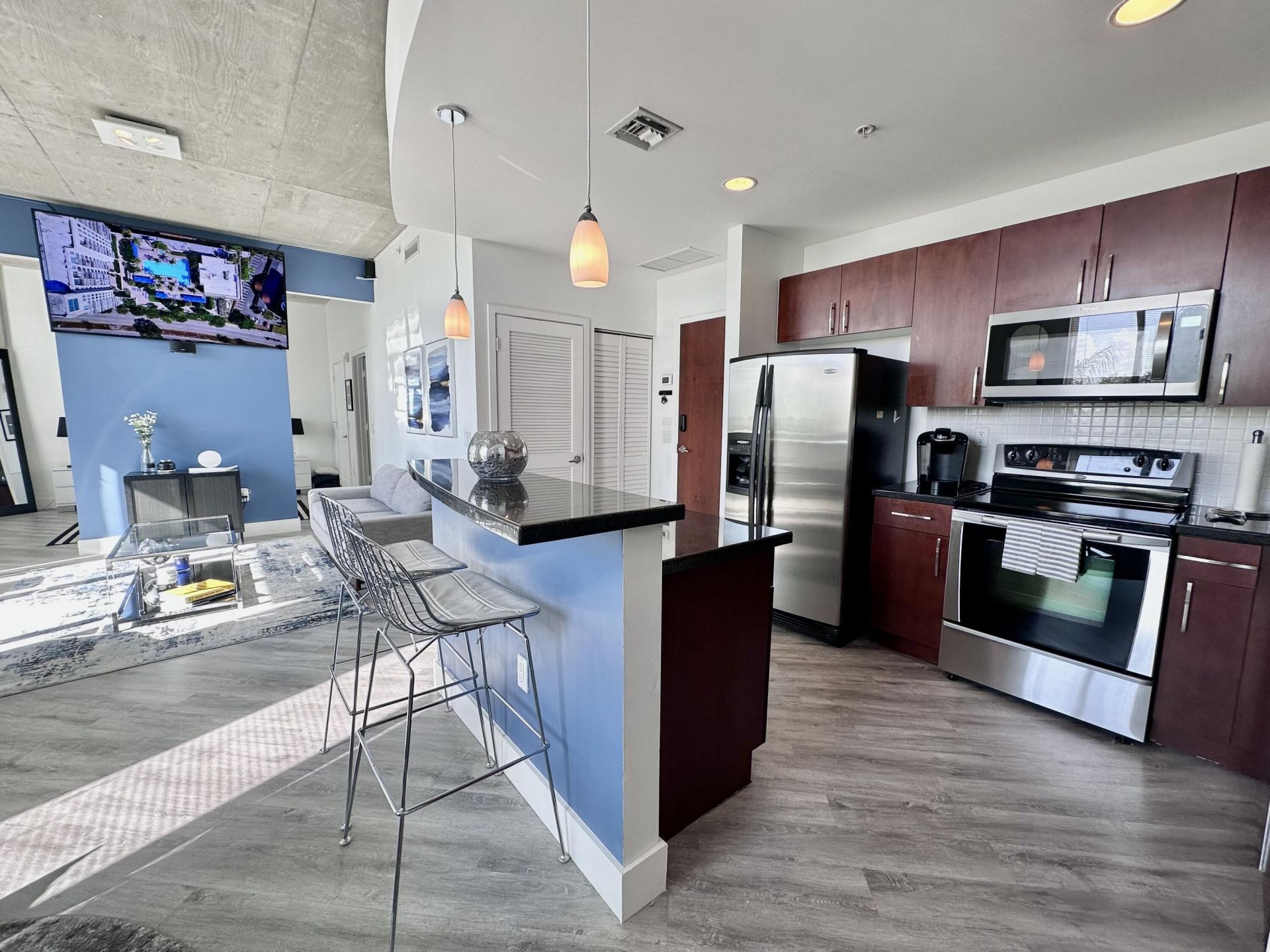 300 S Australian Avenue, Unit 322, West Palm Beach, FL 33401 Photo