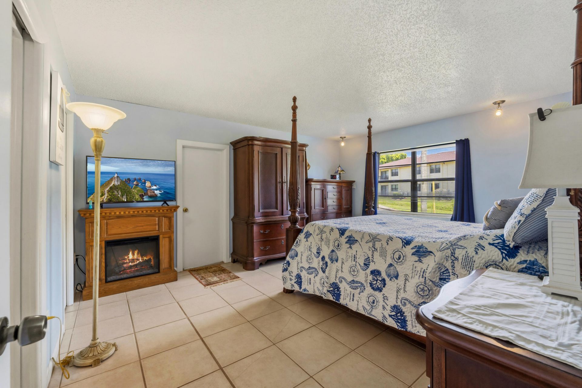 2050 Oleander Boulevard, Unit 1-106, Fort Pierce, FL 34950 Photo