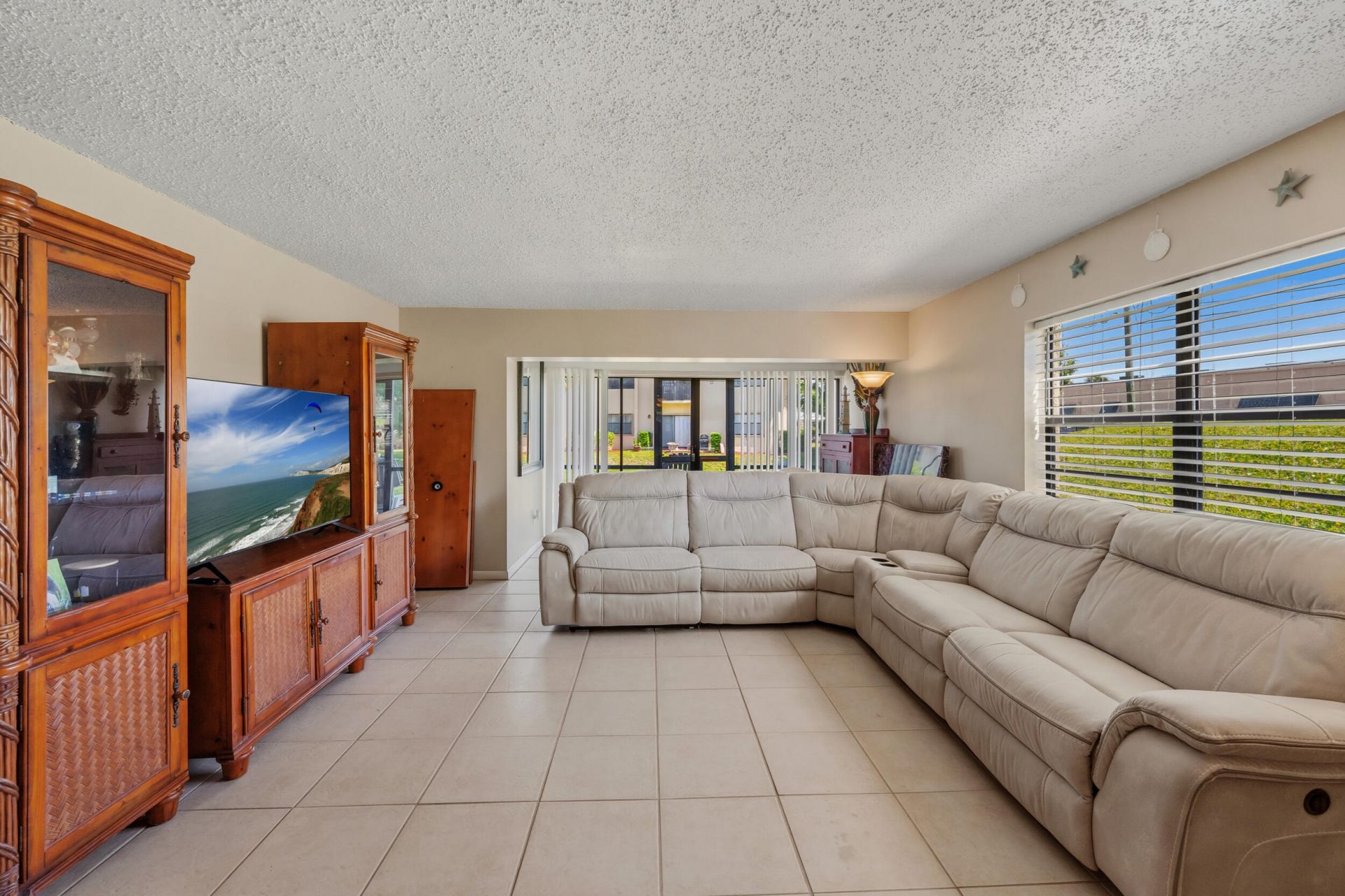 2050 Oleander Boulevard, Unit 1-106, Fort Pierce, FL 34950 Photo