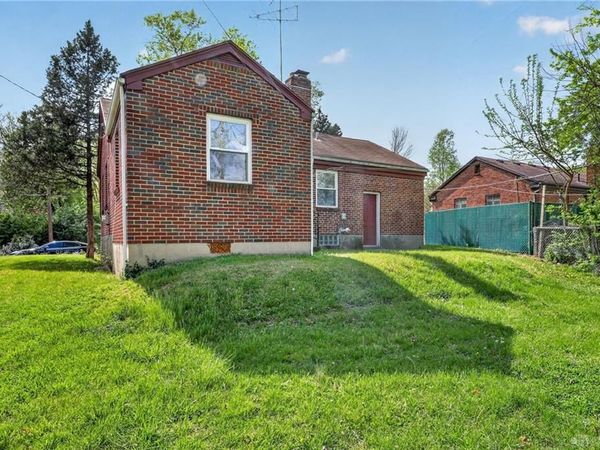 4220 Daleview Avenue, Harrison Twp, OH 45405