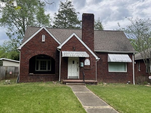 2141 Island Home Blvd, Knoxville, TN 37920