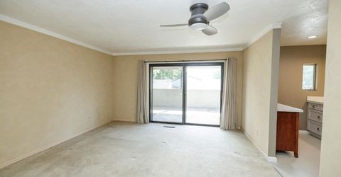 1822 Plaza De Maria, Modesto, CA 95350 Photo