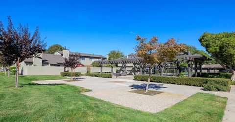 1822 Plaza De Maria, Modesto, CA 95350 Photo